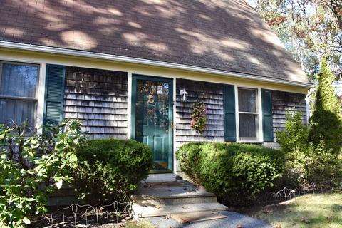 11 Jonas Dr, Mashpee, MA 02649 photo 3