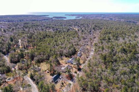 124 Mashpee Neck Rd, Mashpee, MA 02649 photo 2