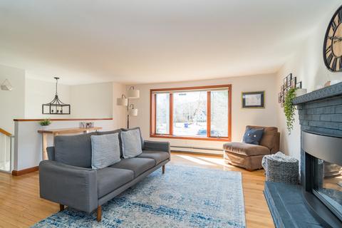 20 Regency Dr, Sagamore, MA 02561 photo 3