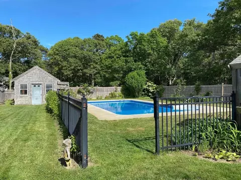 40 Fox Run Rd, Eastham, MA 02642 photo 2
