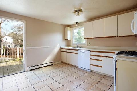 319 Cotuit Rd, Mashpee, MA 02649 photo 4