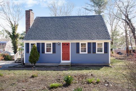 319 Cotuit Rd, Mashpee, MA 02649 photo 1
