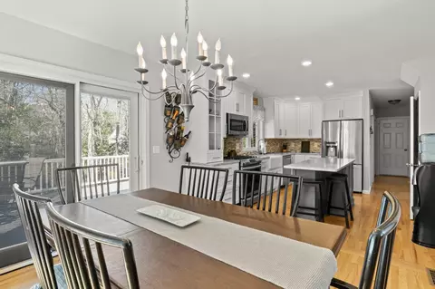 17 Starbeam Ln, Hyannis, MA 02601 photo 8