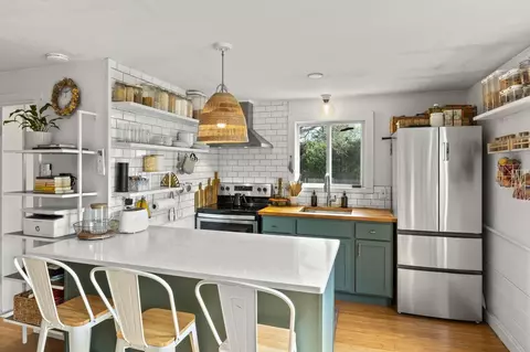 582 Massasoit Rd, Eastham, MA 02642 photo 9