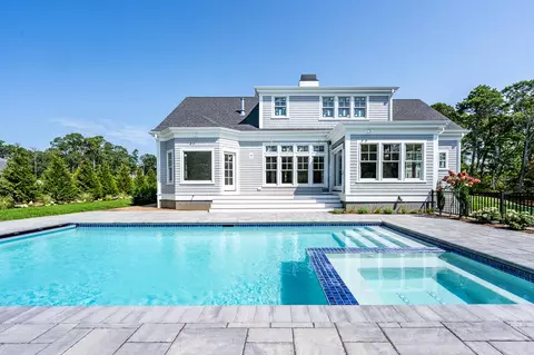 8 Bascom Holw, Harwich, MA 02645 photo 2