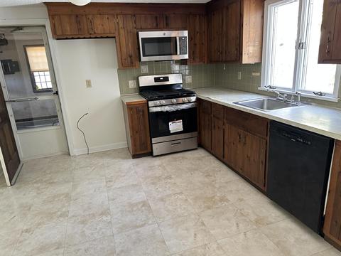 20 Lester Cir, Centerville, MA 02632 photo 11