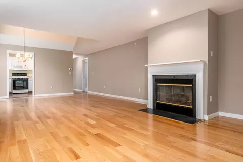 9 Executive Dr, Mashpee, MA 02649 photo 5
