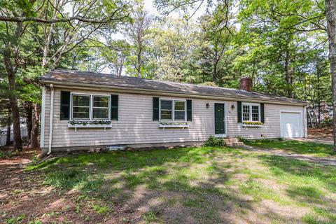 882 Bumps River Rd, Centerville, MA 02632 photo 2