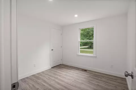 71 Goff Ter, Centerville, MA 02632 photo 10