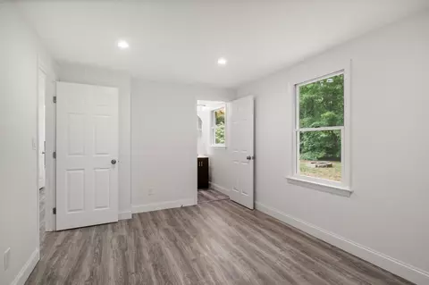 71 Goff Ter, Centerville, MA 02632 photo 17