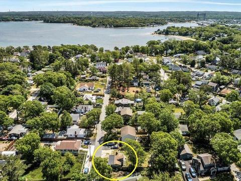 56 Ryder St, Buzzards Bay, MA 02532 photo 1