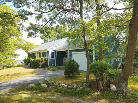 10 Bramblebush Dr, Cotuit, MA 02635 photo 49