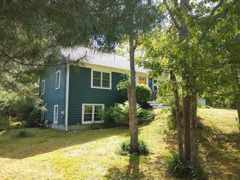 10 Bramblebush Dr, Cotuit, MA 02635 photo 2