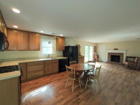 10 Bramblebush Dr, Cotuit, MA 02635 photo 6