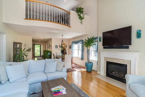 28 Prestwick Rd, Bourne, MA 02532 photo 7