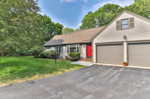 20 Cedar Point Cir, Centerville, MA 02632 photo 1