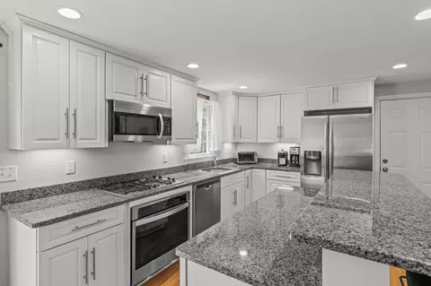 110 Buckskin Path, Centerville, MA 02632 photo 1