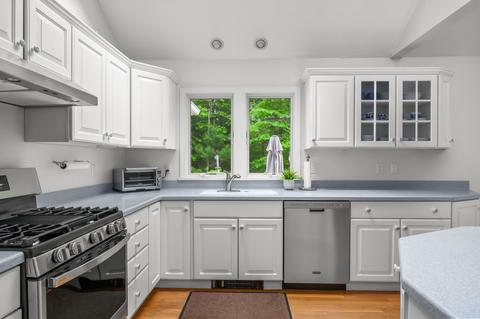 71 Forest Hills Rd, Cotuit, MA 02635 photo 10