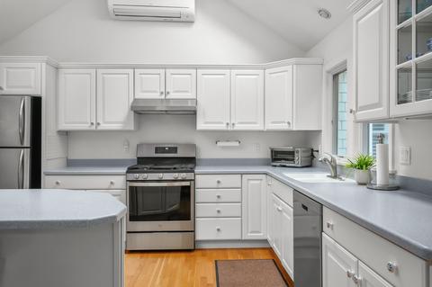 71 Forest Hills Rd, Cotuit, MA 02635 photo 9