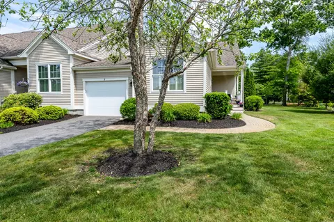 9 Chadwick Ct, Mashpee, MA 02649 photo 1