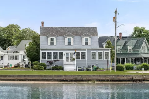 7 N Water St, Onset, MA 02558 photo 1