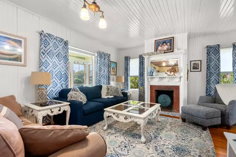 7 N Water St, Onset, MA 02558 photo 8