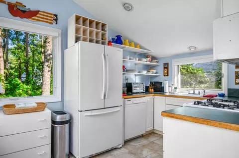 160 Marston Ave #15, Hyannis Port, MA 02647 photo 19