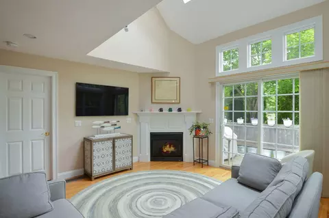 30 Gold Leaf Ln, Mashpee, MA 02649 photo 3