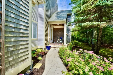 30 Gold Leaf Ln, Mashpee, MA 02649 photo 23