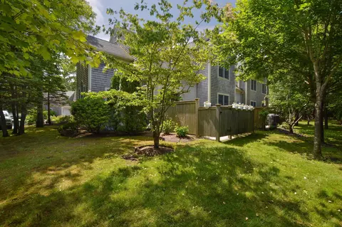 30 Gold Leaf Ln, Mashpee, MA 02649 photo 11