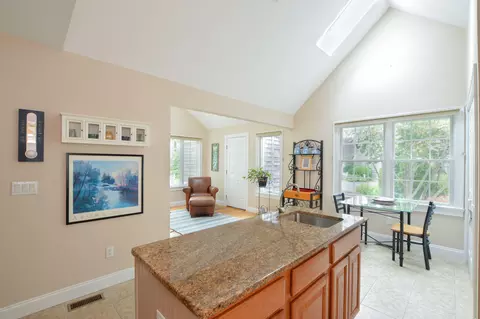 30 Gold Leaf Ln, Mashpee, MA 02649 photo 7