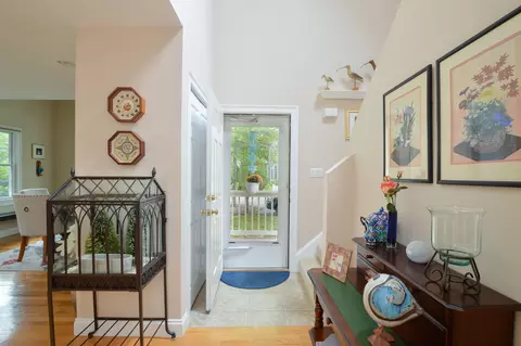 30 Gold Leaf Ln, Mashpee, MA 02649 photo 2