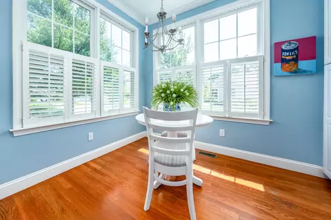 18 Chadwick Ct, Mashpee, MA 02649 photo 5