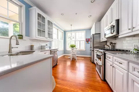 18 Chadwick Ct, Mashpee, MA 02649 photo 6