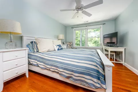 18 Chadwick Ct, Mashpee, MA 02649 photo 16