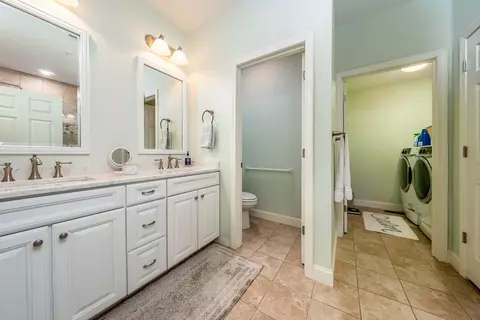 18 Chadwick Ct, Mashpee, MA 02649 photo 12
