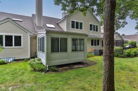15 Executive Dr, Mashpee, MA 02649 photo 25