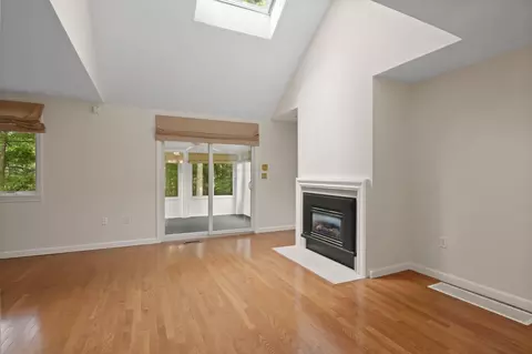 15 Executive Dr, Mashpee, MA 02649 photo 7