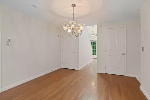 15 Executive Dr, Mashpee, MA 02649 photo 6
