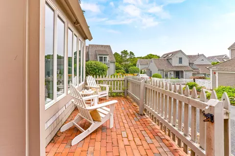 3 Folgers Way, Mashpee, MA 02649 photo 4