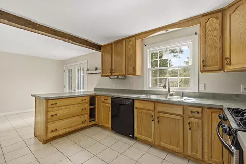57 Warwick Way, Centerville, MA 02632 photo 8