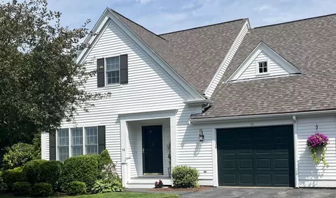 16 Mayfair Ct, Mashpee, MA 02649 photo 1