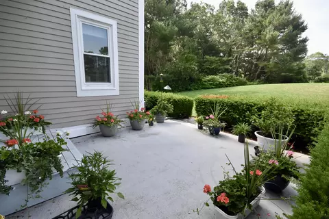 20 Bay Pointe Drive Ext, Buzzards Bay, MA 02532 photo 4