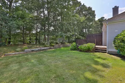 14 Beacon Ct, Mashpee, MA 02649 photo 29