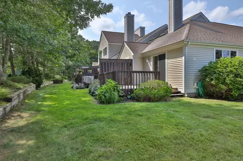 14 Beacon Ct, Mashpee, MA 02649 photo 31