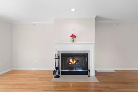 14 Beacon Ct, Mashpee, MA 02649 photo 8