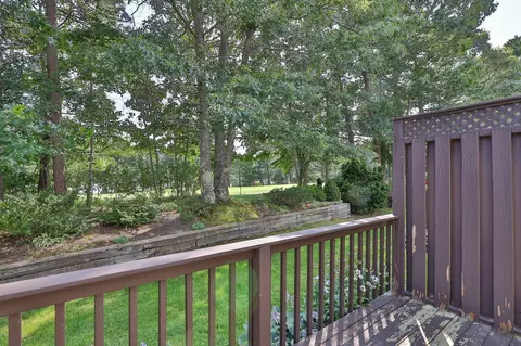 14 Beacon Ct, Mashpee, MA 02649 photo 33