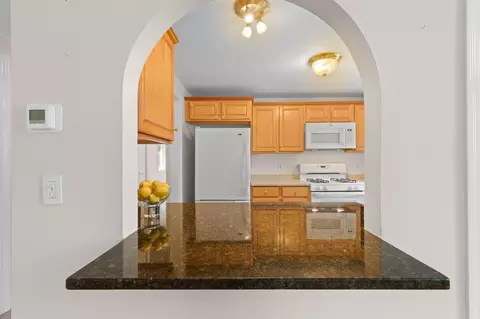 14 Beacon Ct, Mashpee, MA 02649 photo 13
