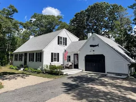 863 Bumps River Rd, Centerville, MA 02632 photo 1