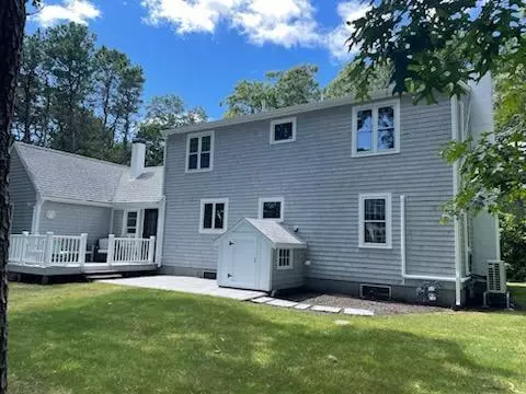 863 Bumps River Rd, Centerville, MA 02632 photo 3